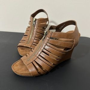 SOLD Brown wedges